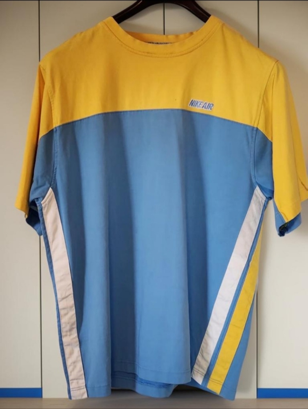 Vintage Nike Air Shirt Mens XXL Light Blue/Yellow Embroidered 1 & Logo (READ)